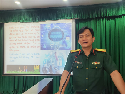 Ban Chỉ huy quân sự Quận 1 sinh hoạt Ngày Pháp luật Nước Cộng hòa xã hội chủ nghĩa Việt Nam