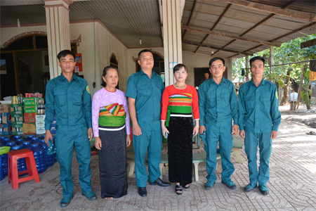 LLVT huyện Bến Cầu làm tốt công tác dân vận trong đồng bào dân tộc Thái