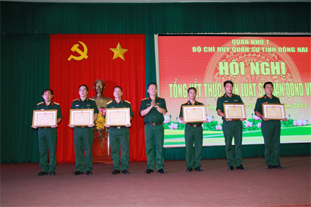 Bộ CHQS tỉnh Đồng Nai tổng kết Luật Sĩ quan Quân đội Nhân dân Việt Nam