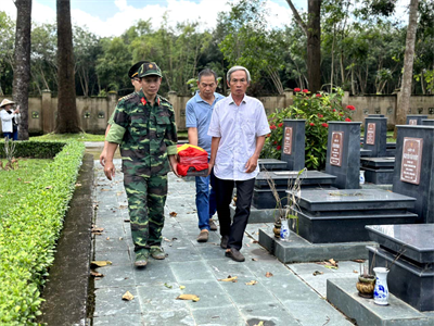 Di dời hài cốt liệt sĩ Nguyễn Văn Ngoạt về Nghĩa trang Liệt sĩ huyện Củ Chi