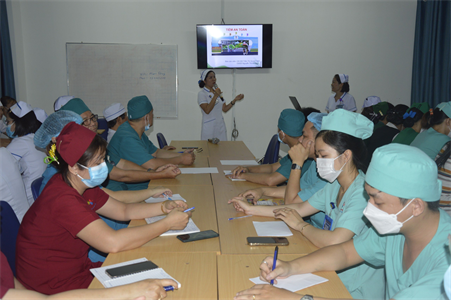 Bệnh viện Quân dân y miền Đông: Huấn luyện tiêm an toàn