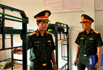 Quân khu kiểm tra công tác chuẩn bị huấn luyện năm 2024 tại Bình Phước