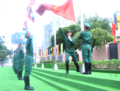 Công tác chuẩn bị Lễ thượng cờ Giải bóng chuyền nam Quân đội các nước ASEAN