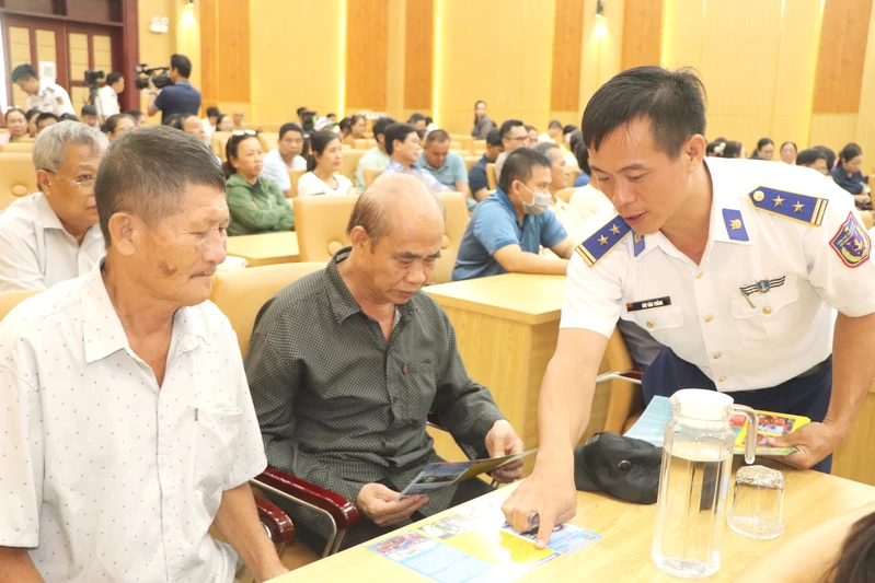 Đưa phiên tòa giả định về chống khai thác IUU đến với ngư dân Thành phố Hồ Chí Minh
