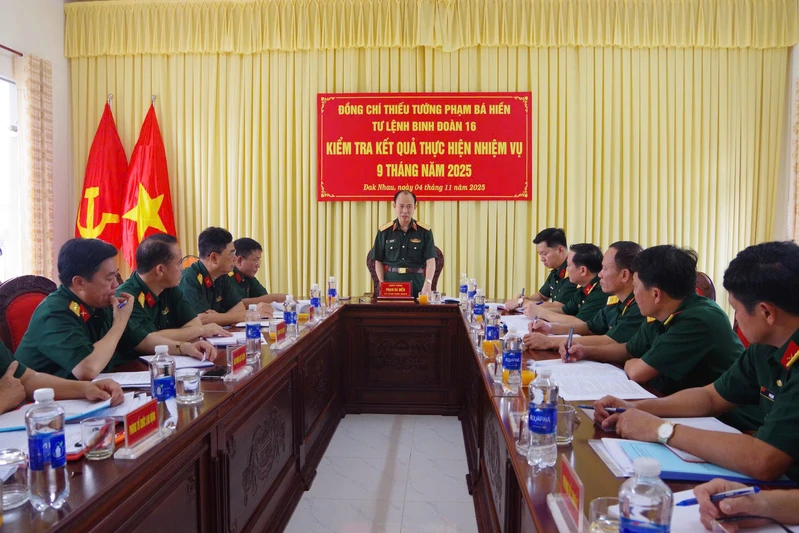 Binh đoàn 16 kiểm tra toàn diện kết quả thực hiện nhiệm vụ 9 tháng năm 2025 tại Trung đoàn 719