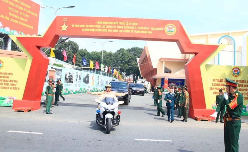 Công tác bảo đảm toàn diện, tạo thành công cho Lễ kỷ niệm 80 năm Ngày truyền thống LLVT Quân khu 7