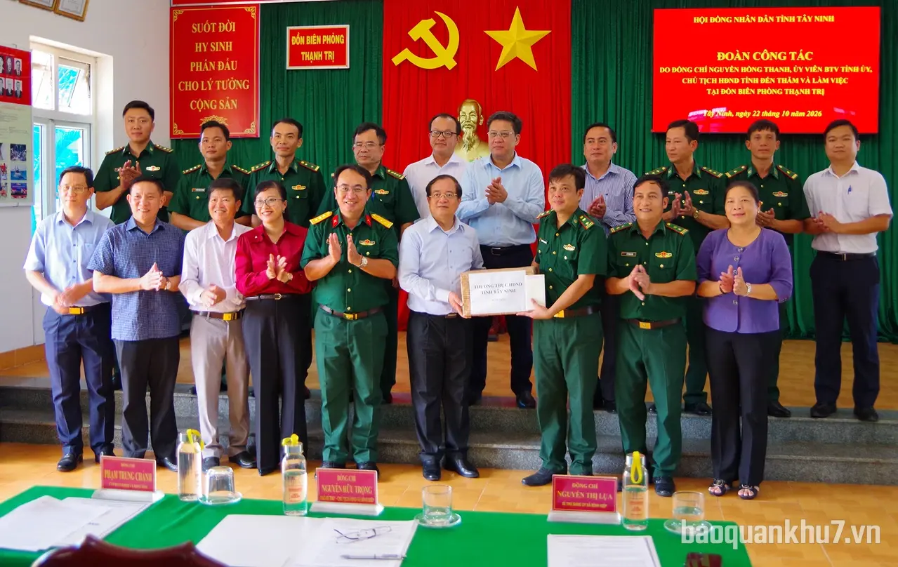 Thường trực HĐND tỉnh Tây Ninh khảo sát tuyến biên giới trên địa bàn