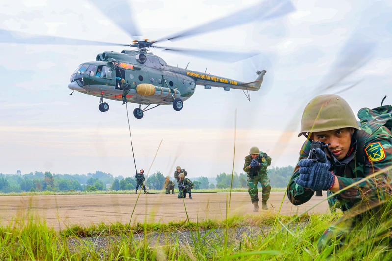 LLVT Quân khu nắm chắc địa bàn, sẵn sàng chiến đấu cao trong dịp Tết