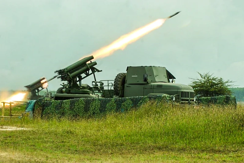 Xuân về trên trận địa