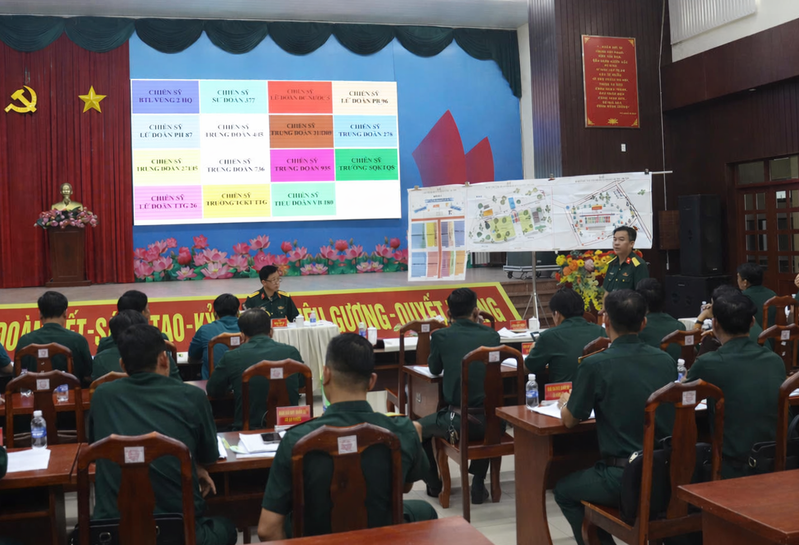 Ban Chỉ huy Phòng thủ khu vực 1 - Long Thành hợp đồng công tác tổ chức giao nhận quân năm 2026