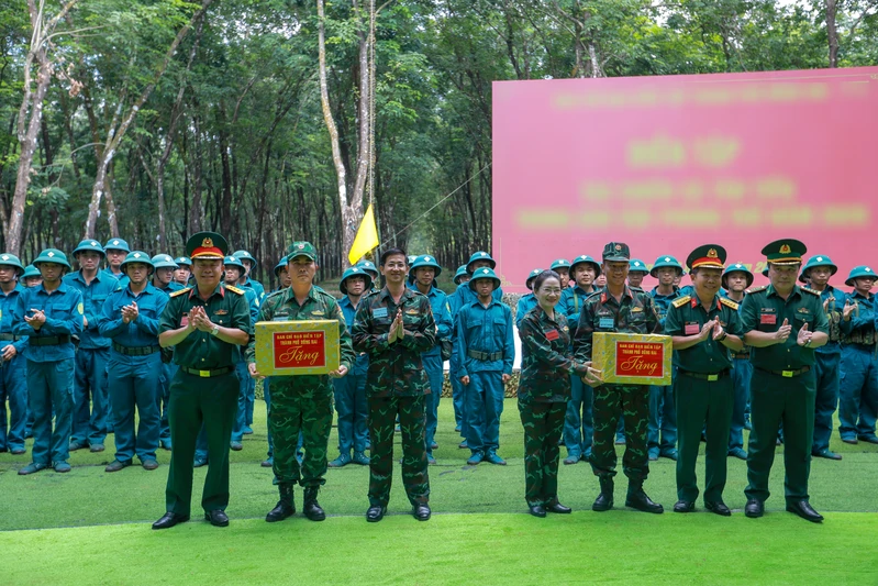 Xã Tân Tiến hoàn thành tốt diễn tập tác chiến trong khu vực phòng thủ năm 2026
