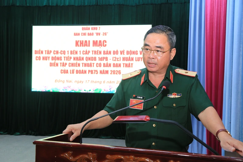 Ban Chỉ đạo “ĐV-26” Quân khu 7 khai mạc diễn tập về động viên đối với Lữ đoàn 75