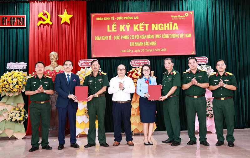 Đoàn Kinh tế - Quốc phòng 720 đẩy mạnh chuyển đổi số, hướng tới tài chính toàn diện
