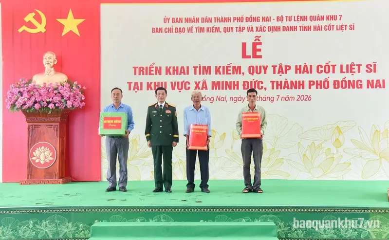Triển khai tìm kiếm, quy tập hài cốt liệt sĩ tại khu vực xã Minh Đức, thành phố Đồng Nai 
