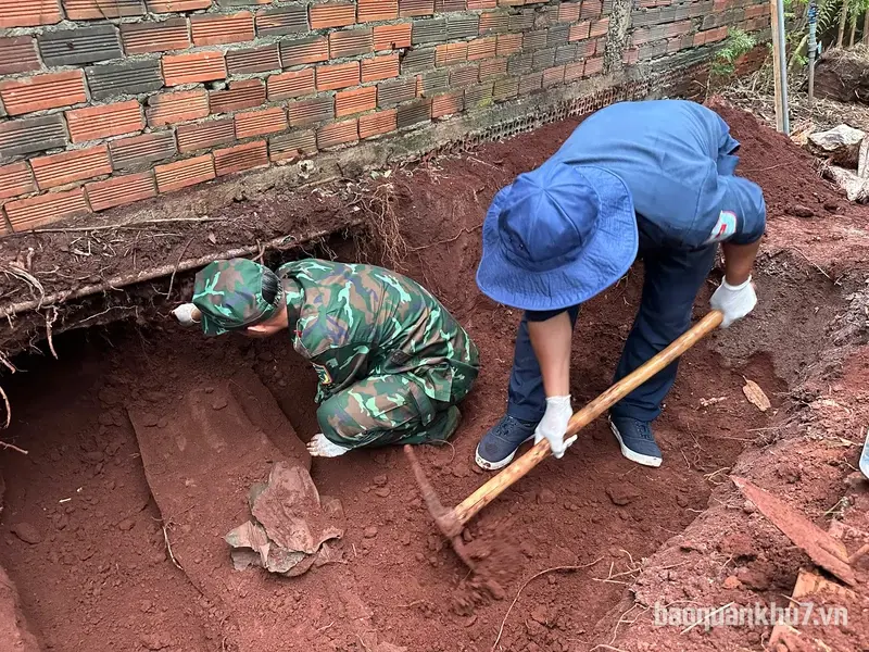 Ngày đầu ra quân, Đội K76 quy tập được 1 hài cốt liệt sĩ