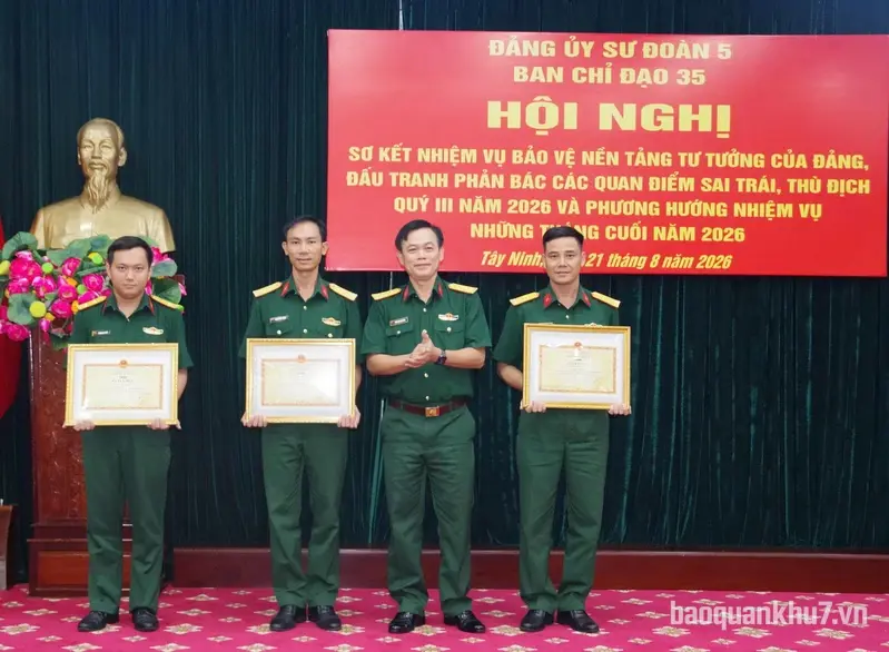 Sư đoàn 5 nâng cao hiệu quả bảo vệ nền tảng tư tưởng của Đảng