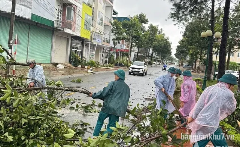 LLVT tỉnh Lâm Đồng tham gia khắc phục hậu quả thiên tai
