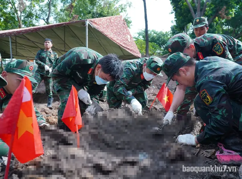 Tìm thấy thêm hài cốt liệt sĩ tại công viên Lê Thị Riêng và tỉnh Lâm Đồng trong ngày 22/8