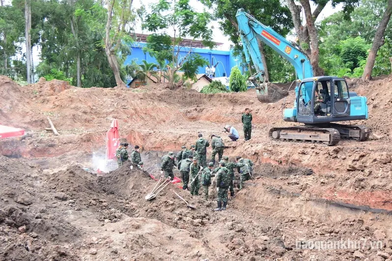 Tìm thấy thêm 17 hài cốt liệt sĩ tại công viên Lê Thị Riêng trong ngày 26/8
