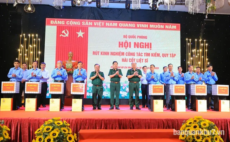 Bộ Quốc phòng tổ chức rút kinh nghiệm công tác tìm kiếm, quy tập hài cốt liệt sĩ
