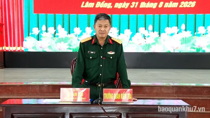 Quân khu kiểm tra cơ sở doanh trại Trung đoàn 994B