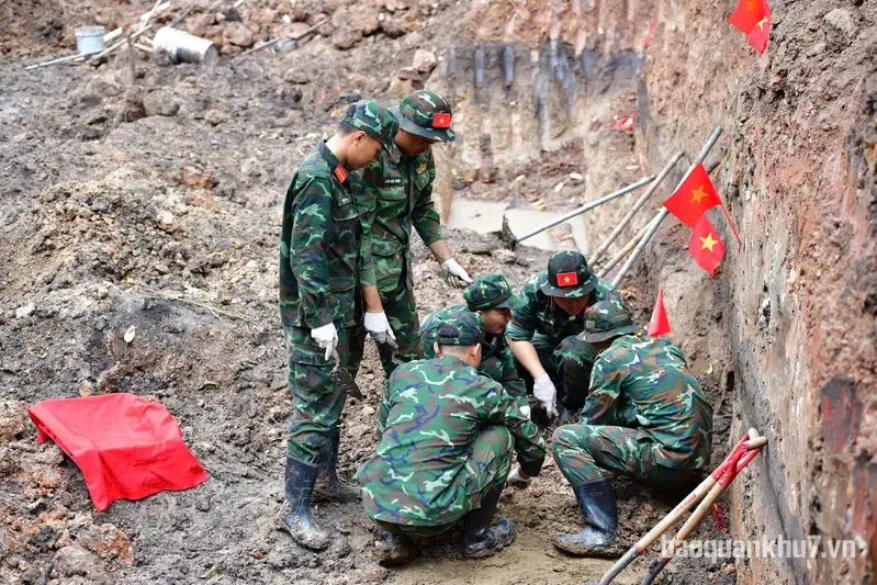 Quân khu 7: Quy tập thêm 4 hài cốt liệt sĩ trong ngày 6/8 
