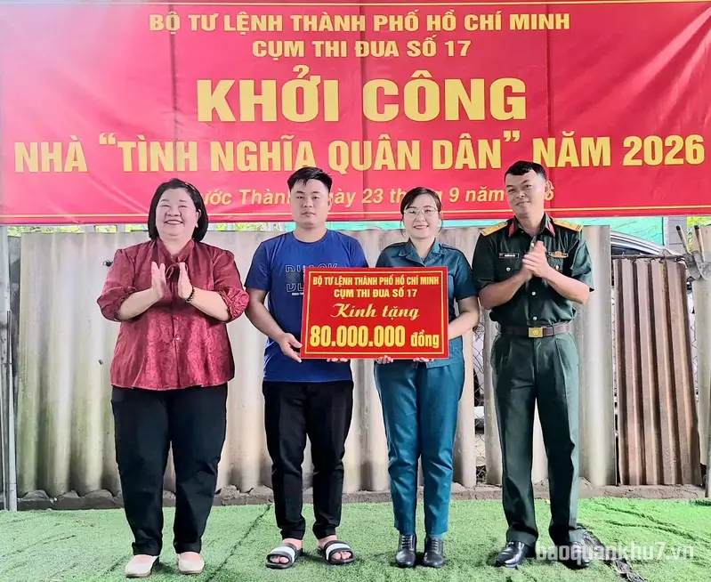 Cụm thi đua số 17, Bộ Tư lệnh TPHCM ​khởi công xây dựng nhà “Tình nghĩa quân - dân” 
