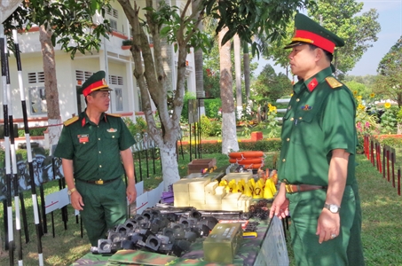 Quân khu 7: Kiểm tra công tác chuẩn bị tiếp nhận, huấn luyện chiến sĩ mới năm 2019 tại Sư đoàn 5