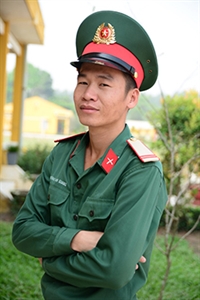Trung sĩ Dương Văn Giang -  Nhặt được của rơi tìm người trả lại