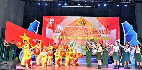 Những người lính Trường Sơn hát về đường Hồ Chí Minh