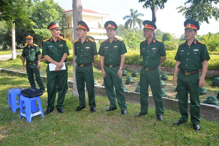Bộ Tham mưu Quân khu 7 kiểm tra kết quả huấn luyện tại Sư đoàn 5