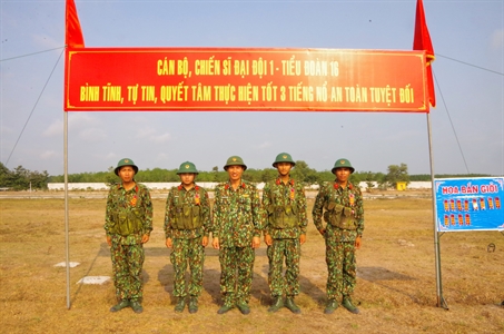 “Sát hạch” chiến sĩ mới