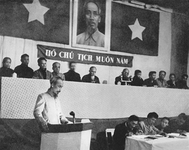 Lời Bác Hồ dạy ngày này năm xưa: "Xây dựng chủ nghĩa xã hội là một sự nghiệp cực kỳ vẻ vang, nhưng phải lâu dài và gian khổ..."