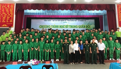 Bộ CHQS tỉnh Đồng Nai: Khai giảng lớp Học kỳ trong Quân đội năm 2019