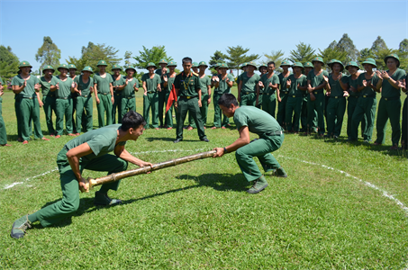 Trung đoàn 4, Sư đoàn 5 hấp dẫn, bổ ích hộp báo thao trường