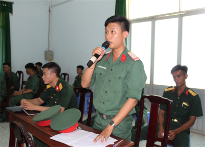 Thủ trưởng Bộ CHQS tỉnh BR – VT đối thoại dân chủ với cán bộ, chiến sĩ Trường Quân sự tỉnh