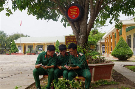 Tổ học tập “3 người” và câu chuyện kể về Bác