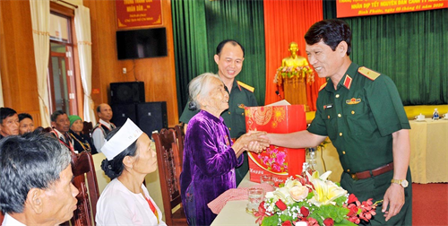 Binh đoàn 16 sáng mãi hình ảnh Bộ đội Cụ Hồ