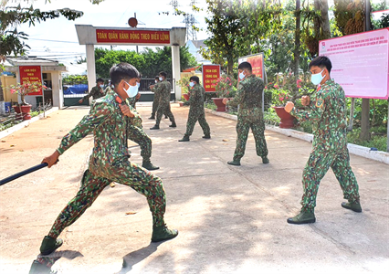 Vui xuân không quên nhiệm vụ
