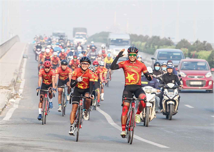Tay đua trẻ Tống Thanh Tuyền: Trở lại thành công sau chấn thương
