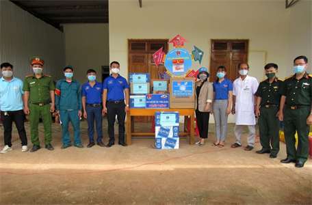 Huyện Bảo Lâm, tỉnh Lâm Đồng chung tay hướng về lực lượng tuyến đầu chống dịch