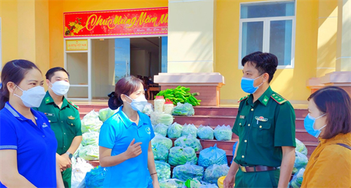 Hội Liên hiệp phụ nữ thị xã Phước Long, tỉnh Bình Phước tiếp nhận nguồn thực phẩm sạch