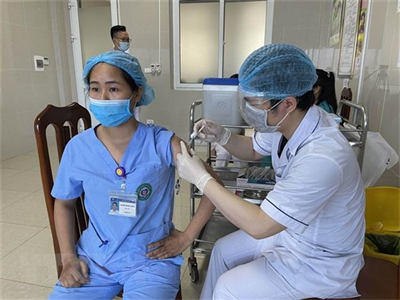Tiêm vaccine - không thể chậm trễ, lơ là