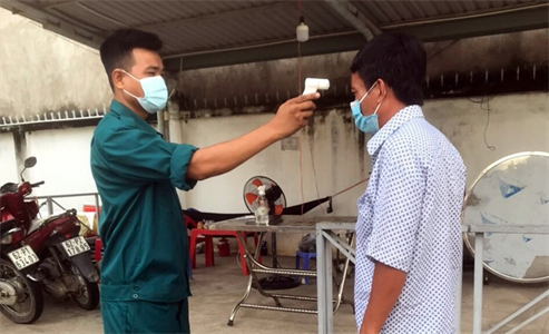 Dân quân Trần Tấn Đạt vượt qua nỗi đau hoàn thành nhiệm vụ