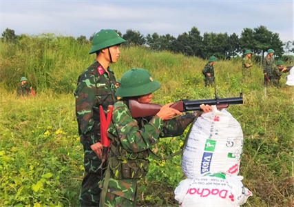Trung đoàn 5, Sư đoàn 5 kiểm tra bắn đạn thật các bài súng bộ binh