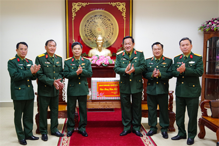 Thượng tướng Võ Minh Lương, Ủy viên Trung ương Đảng, Thứ trưởng Bộ Quốc phòng chúc tết Bộ CHQS tỉnh Lâm Đồng