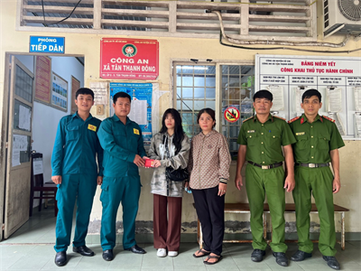 Nhặt được của rơi trả lại người đánh mất