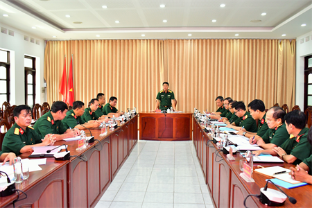 Cục Tiêu chuẩn – Đo lường – Chất lượng kiểm tra công tác đăng kiểm tàu, xe quân sự