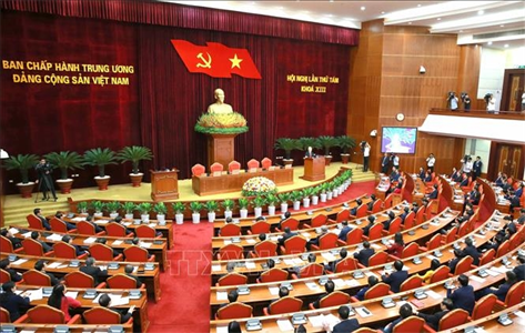 Thông báo Hội nghị lần thứ tám Ban Chấp hành Trung ương Đảng khóa XIII