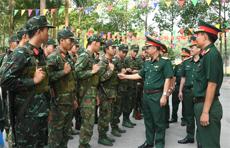 Tiếp nối truyền thống Tiểu đoàn 14 anh hùng
